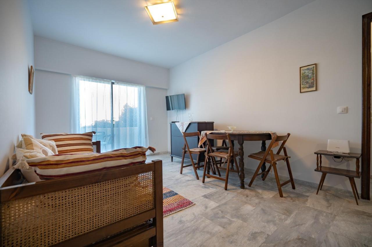Rafina 1 Bedroom 4 Persons Apartment By Mps Екстериор снимка
